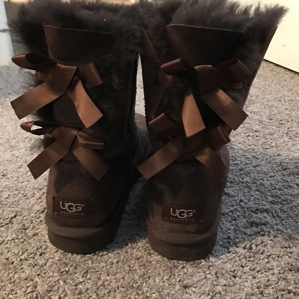 Brown Bow Uggs
